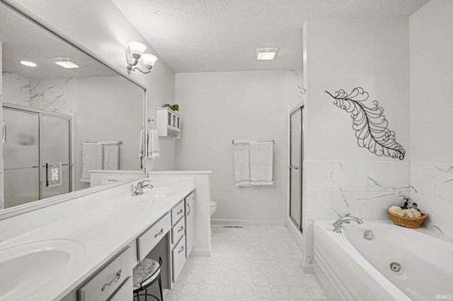 26391 Traders Post Lane, South Bend, IN 46619