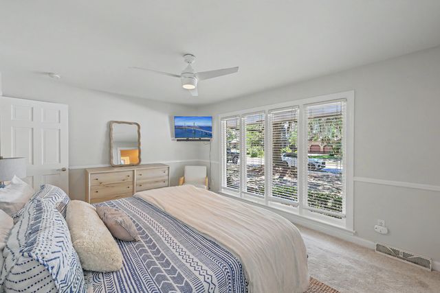910 Regatta Road, Charleston, SC 29412