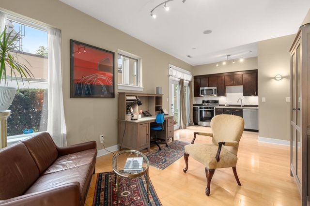 31 Wheeler St 101, Cambridge, MA 02138