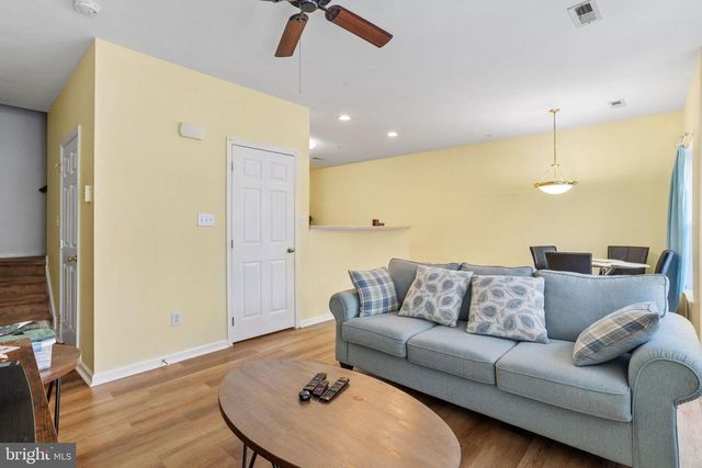 19 FOX COURT, Riverside, NJ 08075