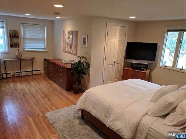 373 Franklin Street, Haworth, NJ 07641