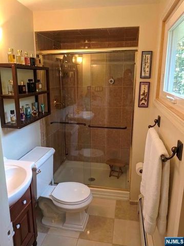 373 Franklin Street, Haworth, NJ 07641
