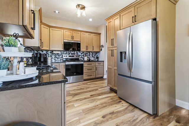 752 County Farm Road, London, KY 40741