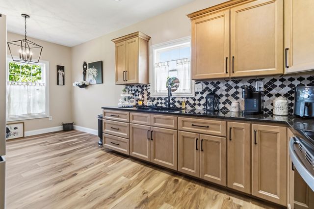 752 County Farm Road, London, KY 40741