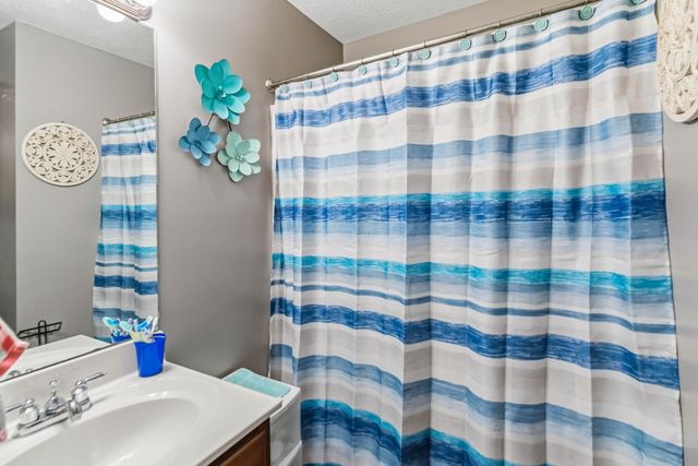 752 County Farm Road, London, KY 40741