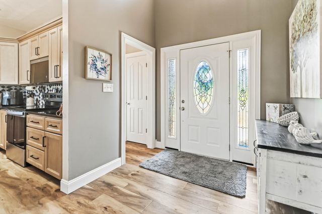 752 County Farm Road, London, KY 40741