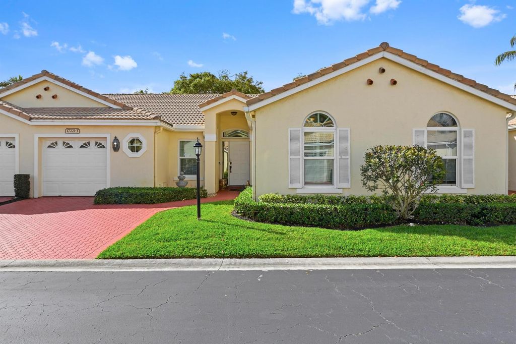 17221 Boca Club Boulevard 3, Boca Raton, FL 33487