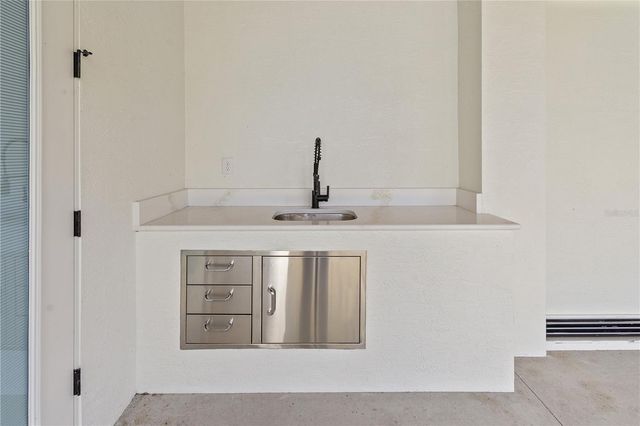 2911 SAND PINE TRAIL, Frostproof, FL 33843