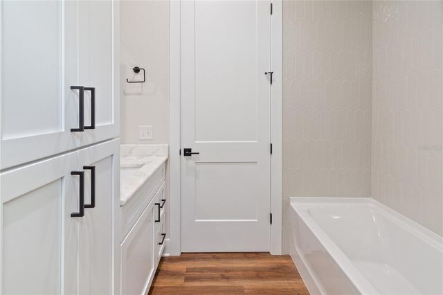 2911 SAND PINE TRAIL, Frostproof, FL 33843