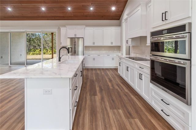 2911 SAND PINE TRAIL, Frostproof, FL 33843