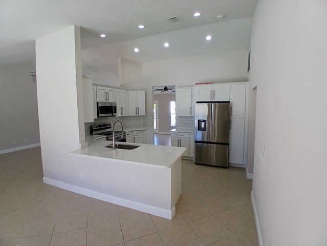 3450 SW Martin Street, Port St Lucie, FL 34953