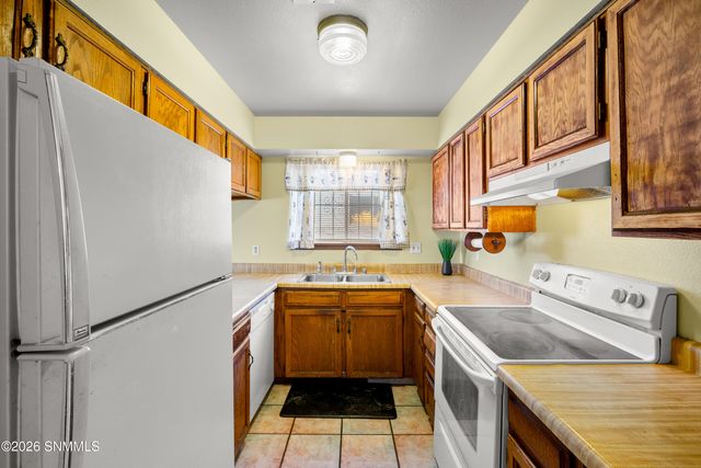 1741 Webster Avenue, Las Cruces, NM 88001