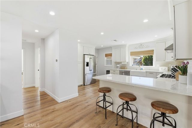 10560 Limerick, Chatsworth, CA 91311