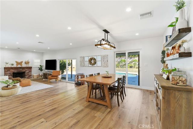 10560 Limerick, Chatsworth, CA 91311