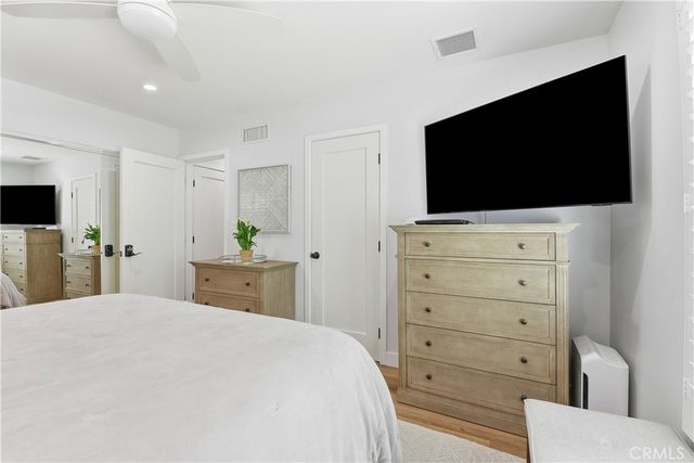 10560 Limerick, Chatsworth, CA 91311