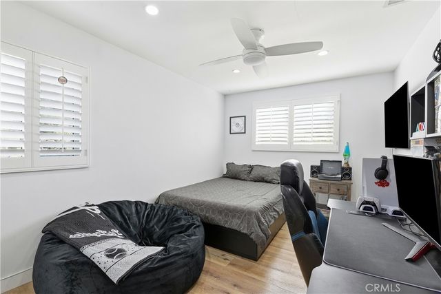 10560 Limerick, Chatsworth, CA 91311