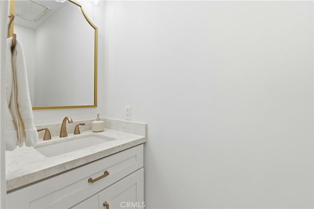 10560 Limerick, Chatsworth, CA 91311