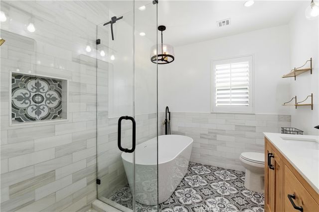 10560 Limerick, Chatsworth, CA 91311