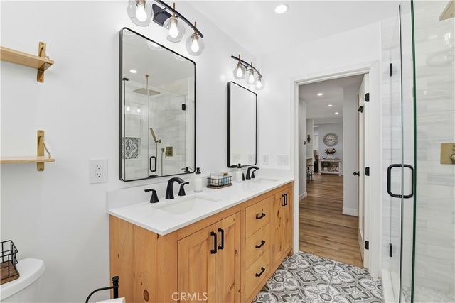 10560 Limerick, Chatsworth, CA 91311