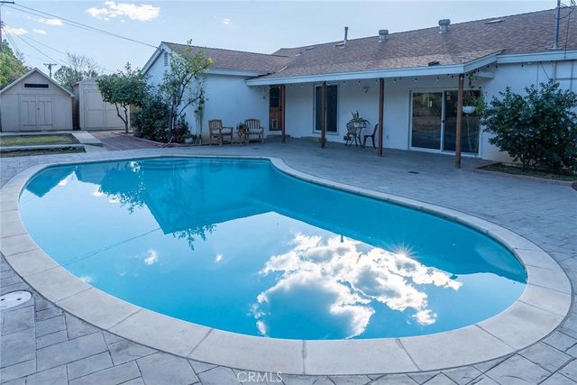 10560 Limerick, Chatsworth, CA 91311