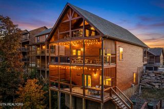 686 Stockton Drive, Sevierville, TN 37876