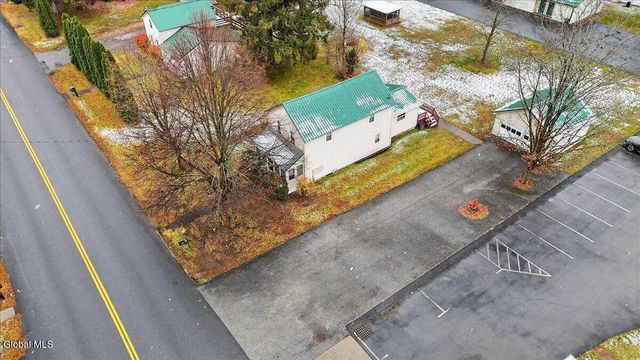 14 Congress Avenue, Saratoga Springs, Inside, NY 12866