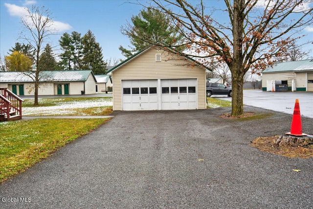 14 Congress Avenue, Saratoga Springs, Inside, NY 12866