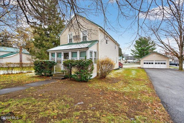 14 Congress Avenue, Saratoga Springs, Inside, NY 12866