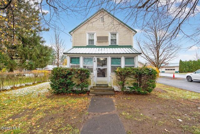 14 Congress Avenue, Saratoga Springs, Inside, NY 12866
