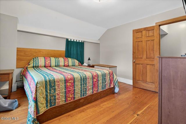 14 Congress Avenue, Saratoga Springs, Inside, NY 12866