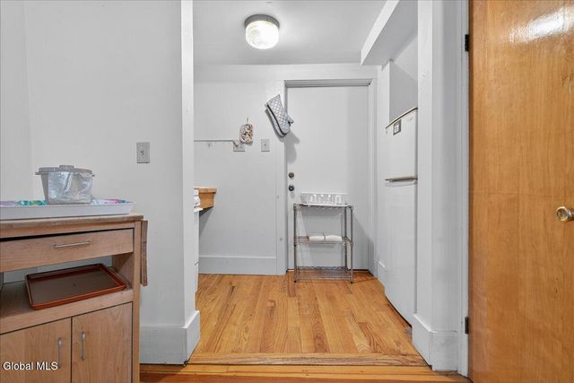 14 Congress Avenue, Saratoga Springs, Inside, NY 12866