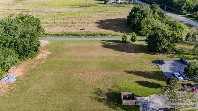 Woodbine Rd, Pace, FL 32571