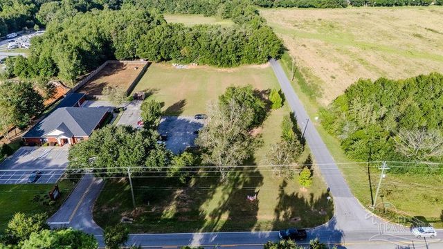 Woodbine Rd, Pace, FL 32571