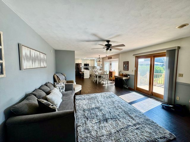 11603 1st Street, Milan, IL 61264
