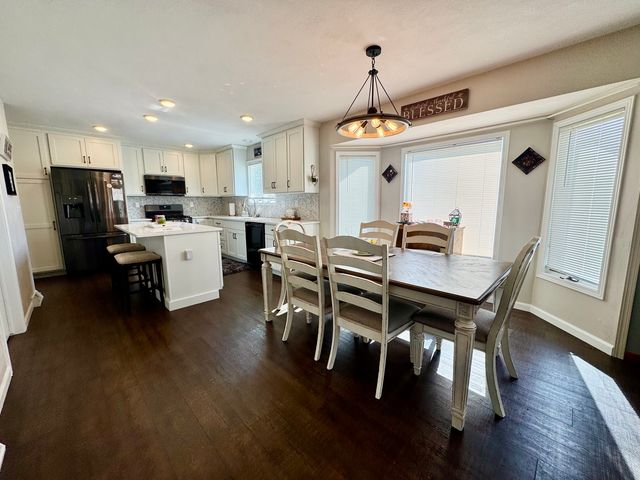 11603 1st Street, Milan, IL 61264
