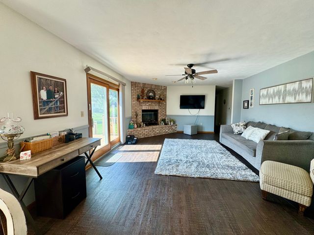11603 1st Street, Milan, IL 61264