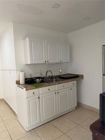 6510 Grant Court 2, Hollywood, FL 33024