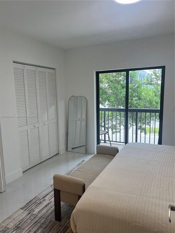 7450 W 4th Avenue 108, Hialeah, FL 33014