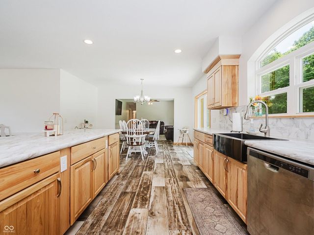 9330 S State Road 243, Cloverdale, IN 46120
