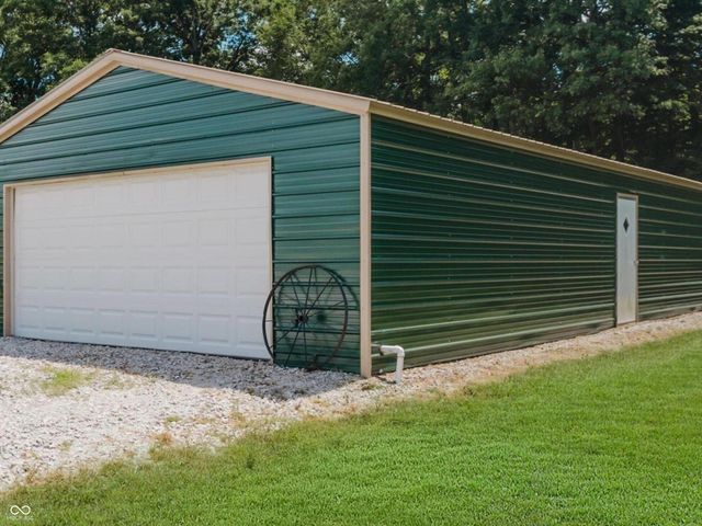 9330 S State Road 243, Cloverdale, IN 46120