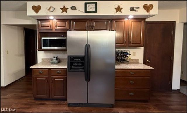 33409 Chatham Drive, Avon Lake, OH 44012