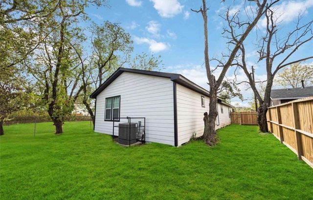 7921 Little Street, Houston, TX 77028