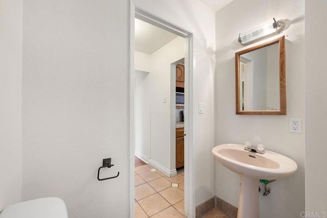 2735 Kausman Street, San Diego, CA 92139