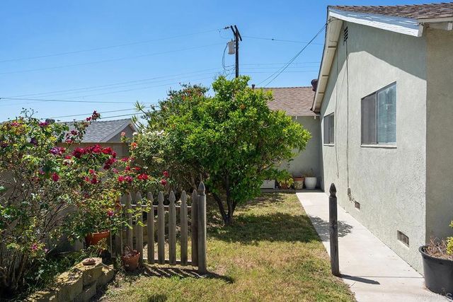 2735 Kausman Street, San Diego, CA 92139