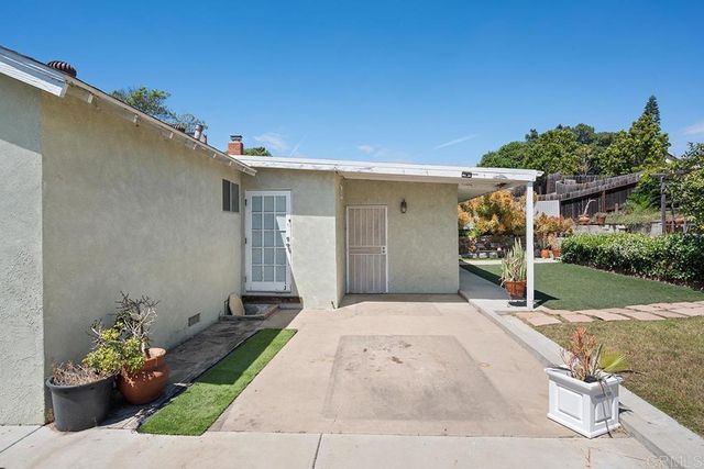 2735 Kausman Street, San Diego, CA 92139