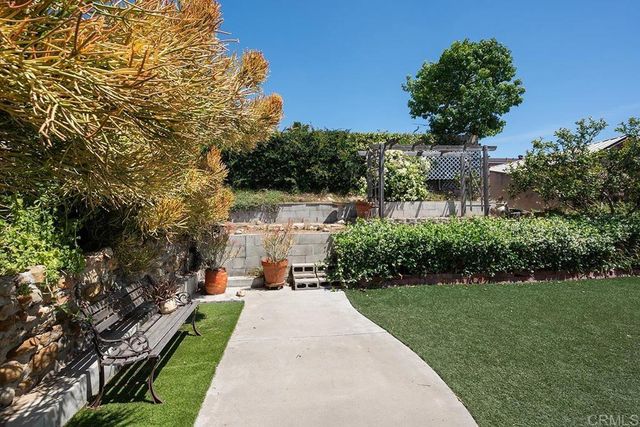 2735 Kausman Street, San Diego, CA 92139