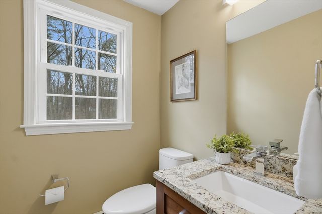 27 Marlboro Road, Georgetown, MA 01833