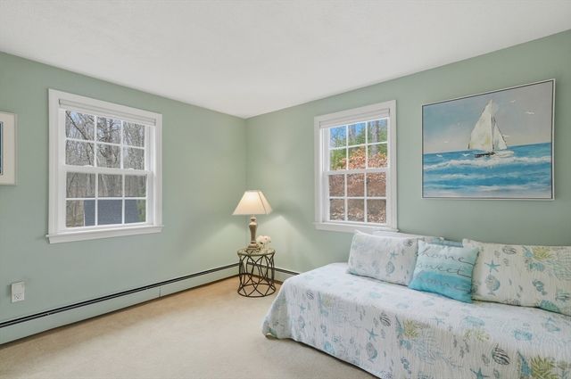 27 Marlboro Road, Georgetown, MA 01833