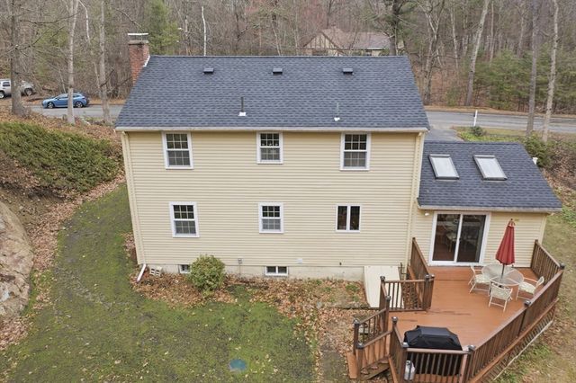 27 Marlboro Road, Georgetown, MA 01833