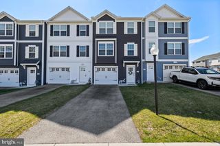 2918 HICKORYWOOD LANE, Harrisburg, PA 17110